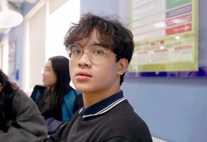 Nam sinh giành học bổng 6 tỷ đồng với bài luận về cách kiếm tiền