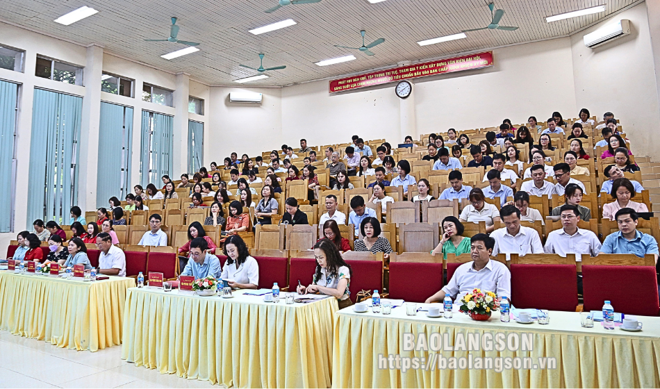 Hội thảo khoa học cấp tỉnh về giảng dạy, học tập lý luận chính trị trong hệ thống giáo dục quốc dân