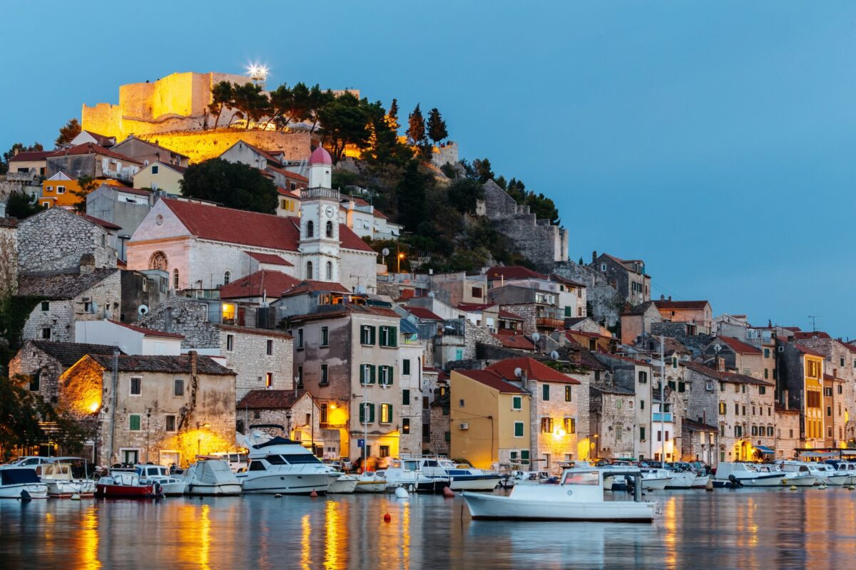 Du lịch Sibenik – thành phố cổ nhất bờ biển Croatia