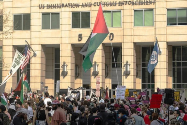 gan-1700-sinh-vien-bi-thu-hoi-visa-tai-uc1