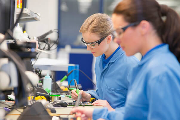 Các ngành học tại Mỹ có mức lương khởi điểm hơn 2 tỷ đồng mỗi năm